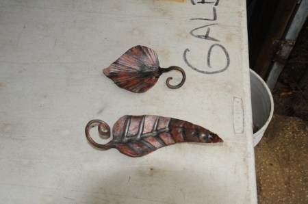 Tom Walker's copper leaves